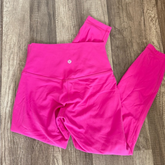Lululemon leggings - Picture 1 of 2